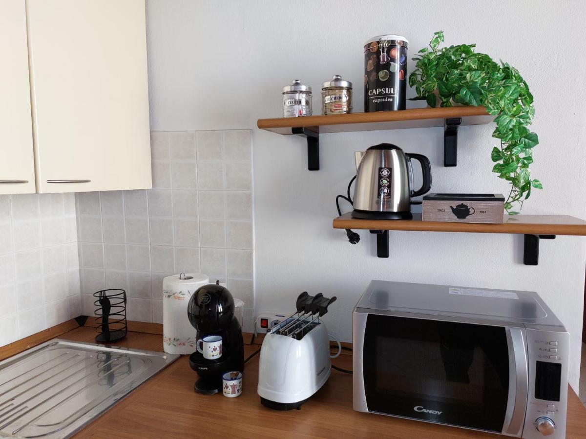 Appartamento In Centro Free Wi-Fi, Self Check-In Forlì Exteriör bild